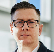Dirigente esecutivo di una società di trading crypto, CEO Alexander Hughes in ritratto